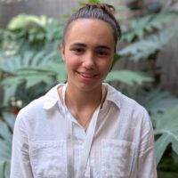 Abby Stathis headshot