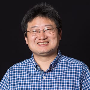 Headshot of BTI Full Professor Zhangjun Fei